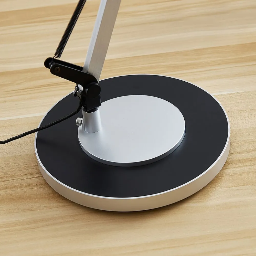 Lindby LED-skrivebordslampe Rilana med dimmer, sølvfarget| Kontorbelysning|Led-Innendørs