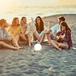 FH Lighting LED-solcellelampe Busso hvit skumringssensor| Solcellelamper