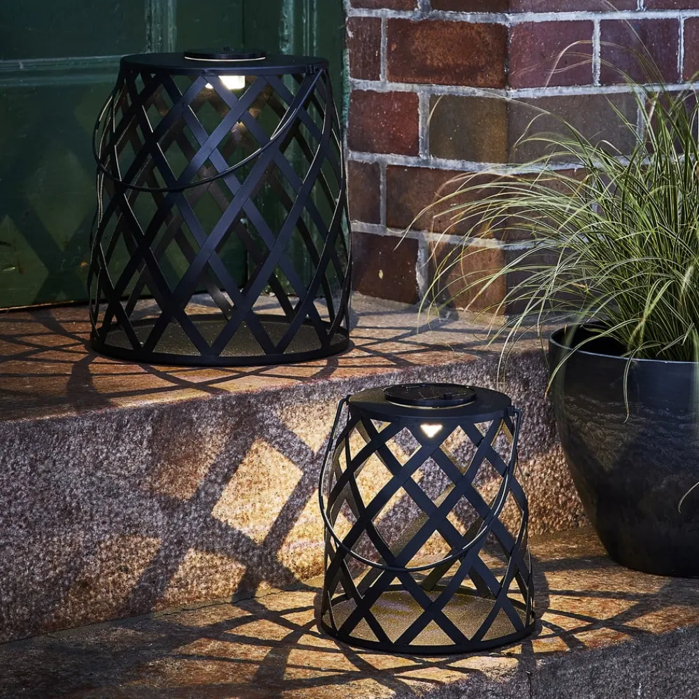 STAR TRADING LED-solcellelampe Calabria rutemønster høyde 20 cm| Solcellelamper