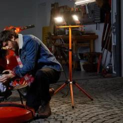 LEDVANCE Arbeidslykt med stativ LED-konstruksjonslyskaster 2x20W| Teknisk Lys