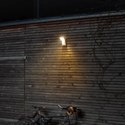 LEDVANCE Endura Pro Spot Sensor LED-spot 8 W grå| Vegglamper Med Sensor|Utespotter