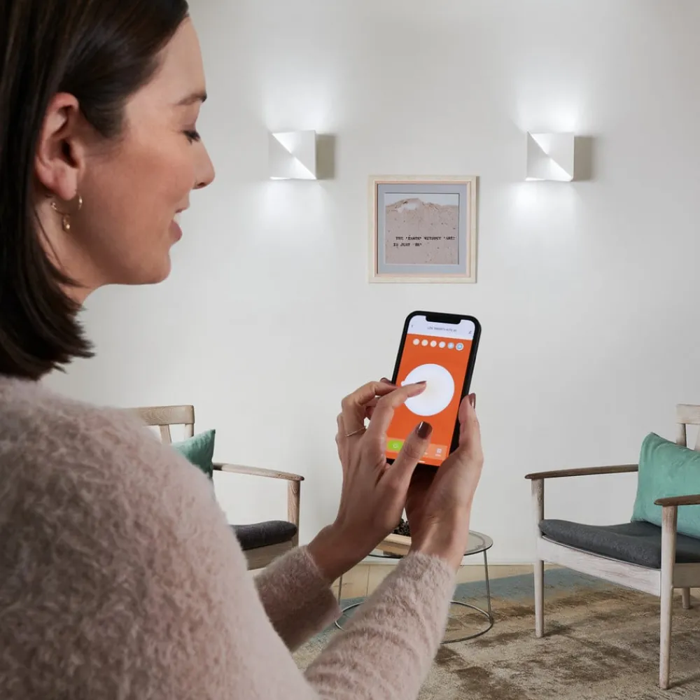 LEDVANCE SMART+ WiFi Orbis Wall Cross, 30x15 cm| Smarthus Belysning