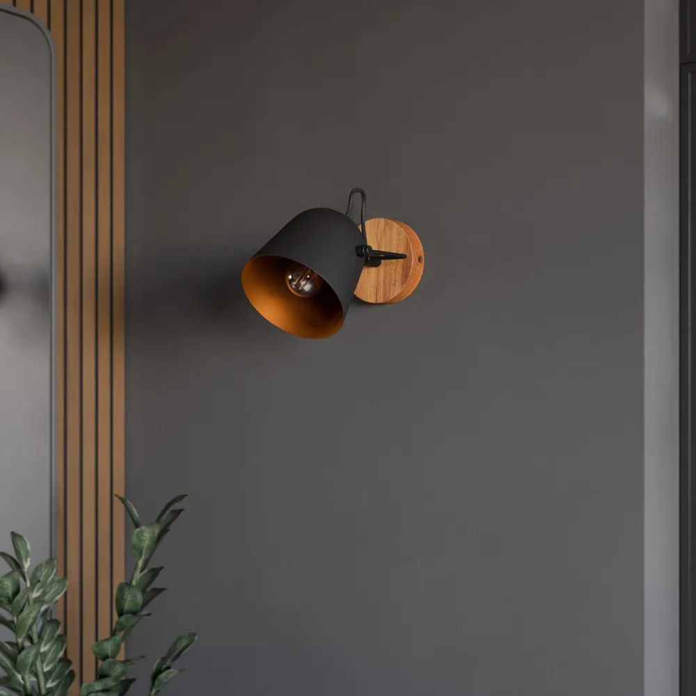 Lindby Adalin vegglampe, svart Outlet