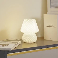 Lindby Andriana bordlampe, gul/hvit, glass, Ø 15 cm Sale