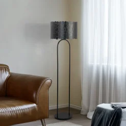 Lindby Aralena gulvlampe, svart/gull, høyde 143,5 cm Hot