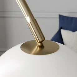 Lindby buelampe Cynthia, messingfarget, glass, 140 cm, E27 Hot