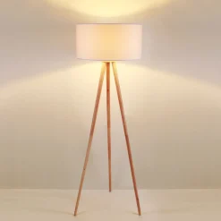 Lindby gulvlampe Charlia, hvit, tre, høyde 150 cm Best