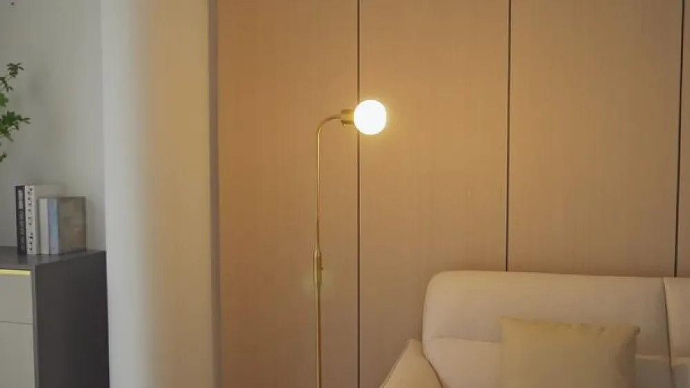 Lindby gulvlampe Elaina, messingfarget, 162 cm, fleksibel, E14| Gulvlamper