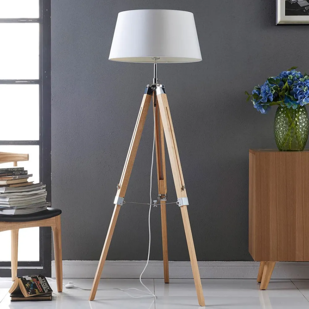 Lindby gulvlampe Katie, 162 cm, hvit, tekstil, tre, stativ| Gulvlamper
