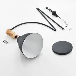 Lindby gulvlampe Trebale, svart, tre, 154 cm, E27| Gulvlamper