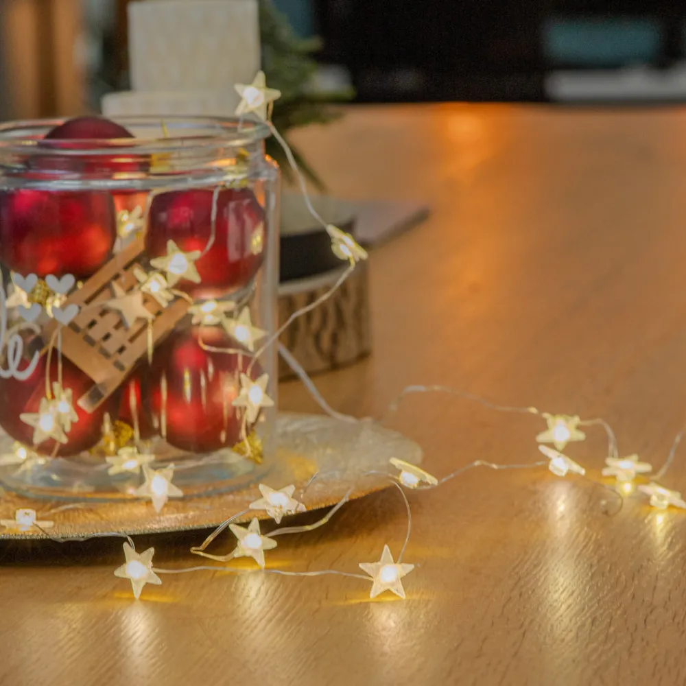 Lindby LED lyskaster Motje, stjerner, 30 lys, 320 cm, IP20 Best