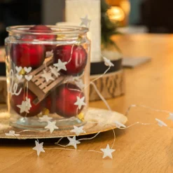 Lindby LED lyskaster Motje, stjerner, 30 lys, 320 cm, IP20 Best