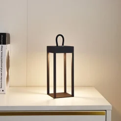 Lindby LED oppladbar bordlampe Iruna, svart, metall, 27 cm, dimbar. Discount