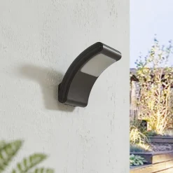 Lindby LED utendørs LED-vegglampe Radane, mørkegrå, kantet, IP54| Utespotter