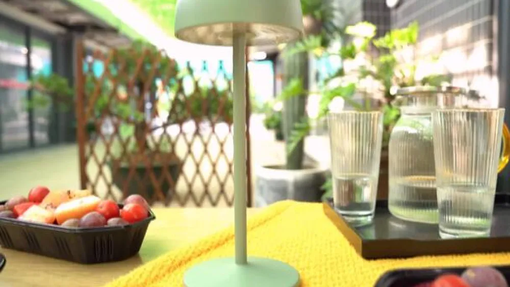 Lindby LED-bordlampe Arietty, grønn, dimbar, IP65| Dekorasjonsbelysning|Kommersiell Utebelysning