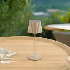 Lindby LED-bordlampe med batteri Esali, beige, metall, IP65 New