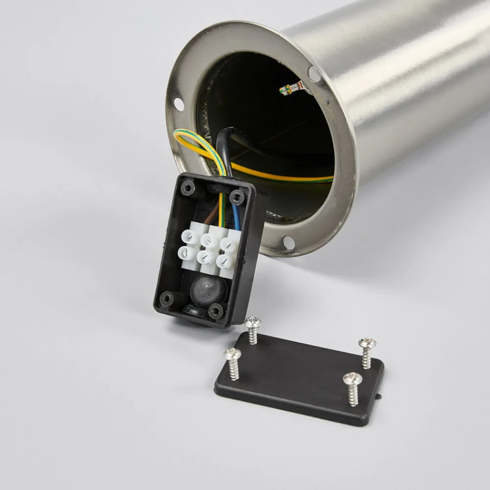 Lindby LED-gatelampe Fabrizio, høyde 56 cm, stål Hot