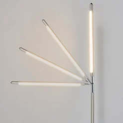 Lindby LED-gulvlampe Jabbo, 163 cm, nikkel, metall| Kontorbelysning|Gulvlamper