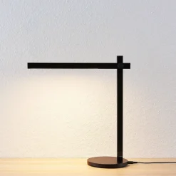 Lindby LED-skrivebordslampe Loretta, 43 cm, svart, CCT Clearance