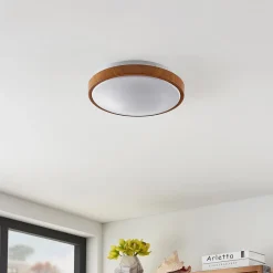 Lindby LED-taklampe Mendosa, rund, lyst tre, Ø 29cm| Design- Og Hotellbelysning|Led-Innendørs