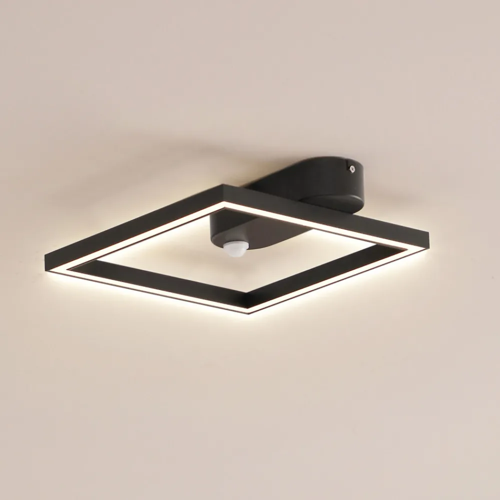 Lindby LED-taklampe Yulla, 34 cm, svart, sensor Hot