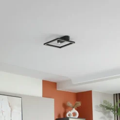 Lindby LED-taklampe Yulla, 34 cm, svart, sensor Hot