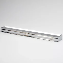 Lindby LED-vegglampe Philippa, kantet, 59 cm, krom, IP44 Outlet