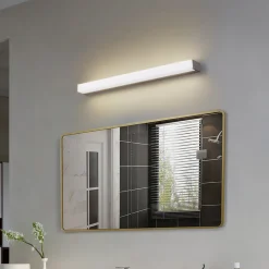 Lindby LED-vegglampe Philippa, kantet, 59 cm, aluminiumsfarget, IP44