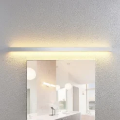 Lindby LED-vegglampe til bad Layan, 120 cm, krom, metall| Led-Innendørs|Vegglamper