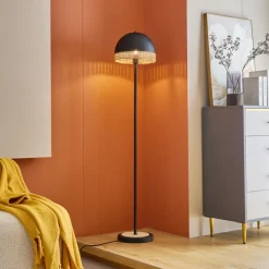 Lindby Lonnaris gulvlampe med rotting, svart| Gulvlamper