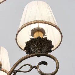 Lindby lysekrone Finnick, antikk messingfarge, 5 lyskilder, E14| Design- Og Hotellbelysning|Lysekroner