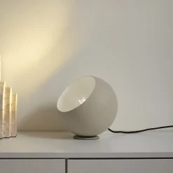 Lindby Solomia bordlampe, beige, jern, Ø 20 cm| Bordlamper