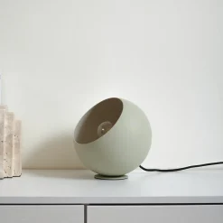 Lindby Solomia bordlampe, grønn, jern, Ø 20 cm| Bordlamper