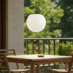 Lindby utendørs pendellampe Alea, hvit, plast, Ø 38 cm Online