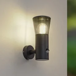 Lindby utendørs vegglampe Heulo, Ø 10,5 cm, røykgrå, sensor| Vegglamper Med Sensor|Utebelysning Med Sensor