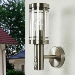 Lindby utendørs vegglampe Djori, sensor, aluminiumsfarget, E27 Clearance