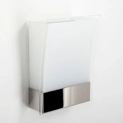 Lindby vegglampe Malthe, høyde 27 cm, krom, glass, metall| Design- Og Hotellbelysning|Vegglamper