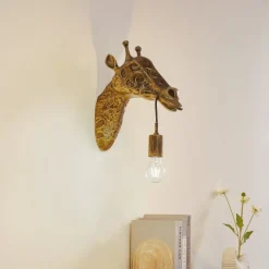 Lindby vegglampe Nirvathia, 35 cm, giraff, messingfarget| Vegglamper