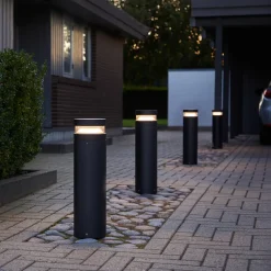 LOOM DESIGN Baldur LED-gatelampe, svart, høyde 60 cm, aluminium| Gatebelysning, Pullert Belysning