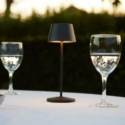 LOOM DESIGN LED oppladbar bordlampe Modi Micro, IP65, svart Clearance