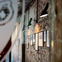 Louis Poulsen AJ - vegglampe, svart| Vegglamper