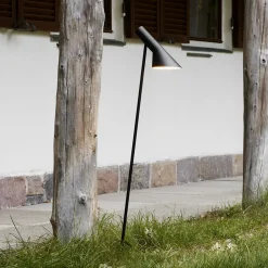 Louis Poulsen AJ Garden høyde 95 cm jording 830