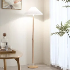 Lucande Ellorin gulvlampe, hvit, tre, Ø 47,5 cm, E27| Gulvlamper