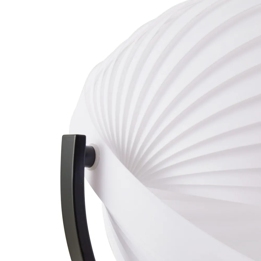 Lucande Helva gulvlampe, 150 cm, hvit/svart, svingbar Clearance