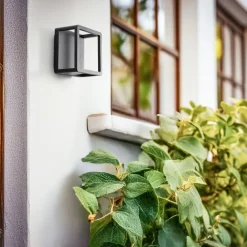 Lucande LED utendørs vegglampe Thorvid, svart, aluminium, 18 cm| Led-Utendørs