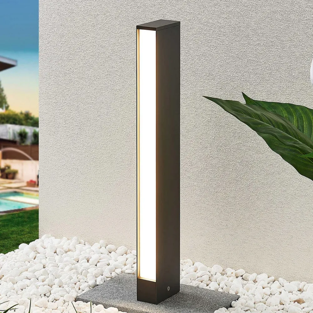 Lucande LED-gatelampe Lirka, mørkegrå, metall, 60 cm| Kommersiell Utebelysning|Terrassebelysning