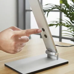 Lucande LED-skrivebordslampe Nicano, grå, metall, dimbar.| Kontorbelysning|Led-Innendørs