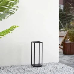 Lucande LED-sokkellampe Thorvid, høyde 50 cm, svart Online