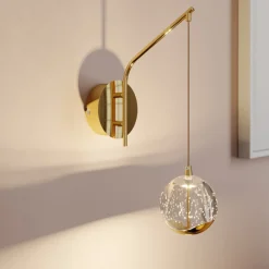 Lucande LED-vegglampe Hayley, gullfarget, glass, 34 cm høy Outlet