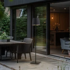 Lucande terrasselampe Andrei, grå, 150 cm høy, IP54, E27 Online